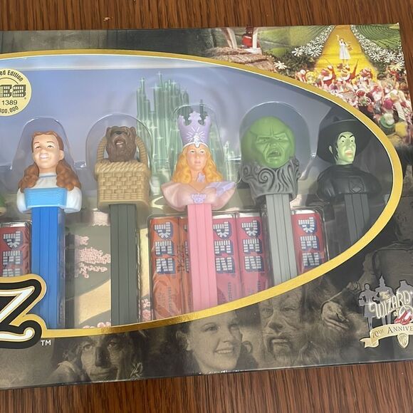 Limited Edition Pez Collector’s Series 70th Anniversary Wizard of Oz New in Box - Picture 3 of 6